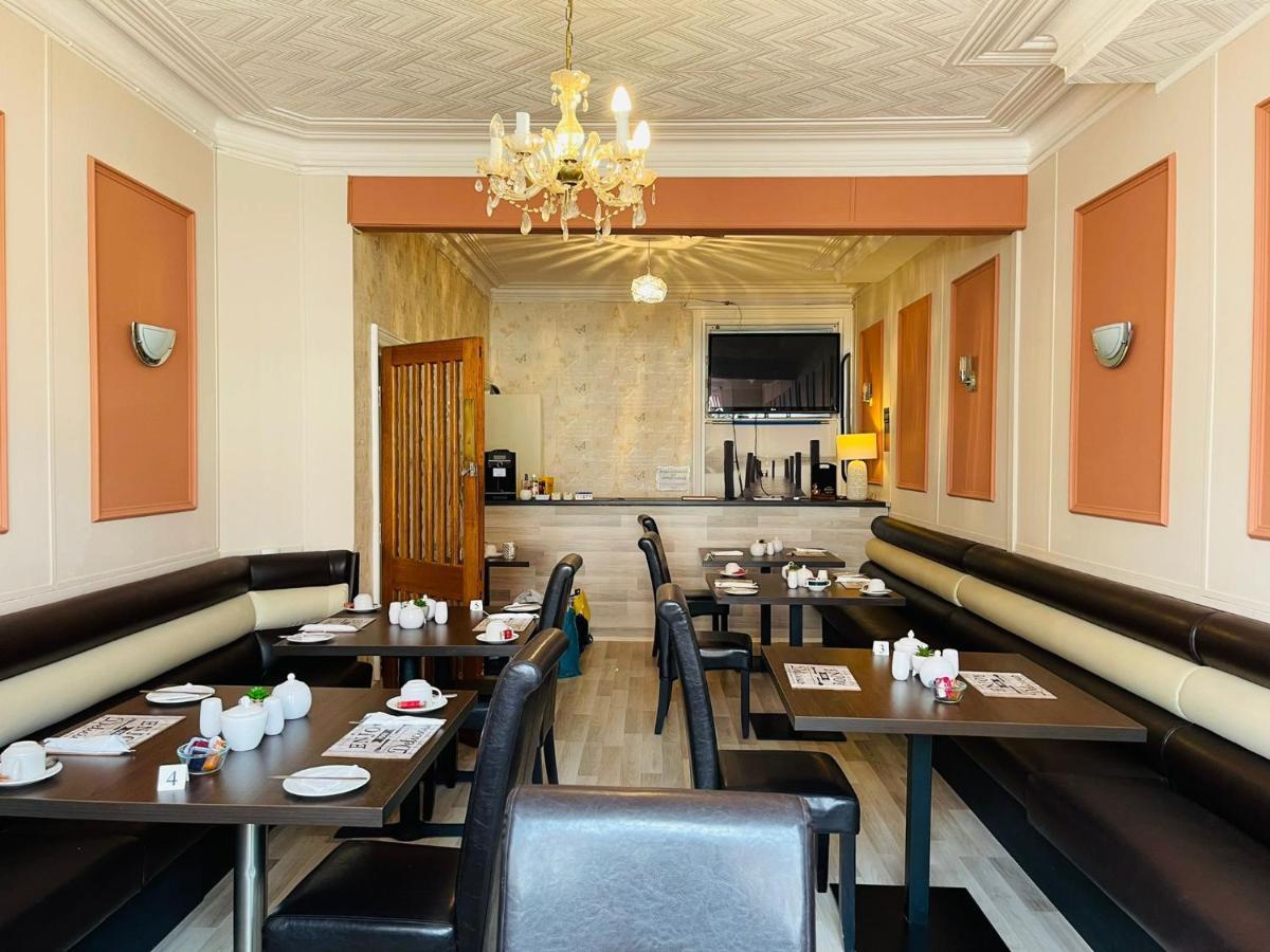 Hotel 33 Блекпул Екстериор снимка